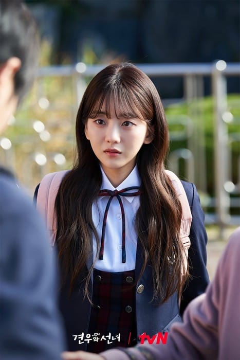 head-over-heels-preview5