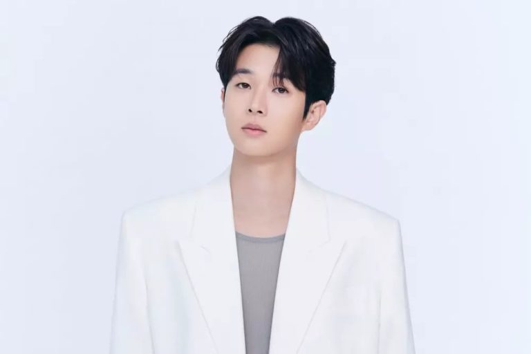 choi-woo-shik-nouveau-role
