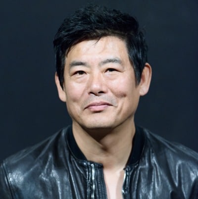 Sung Dong-il