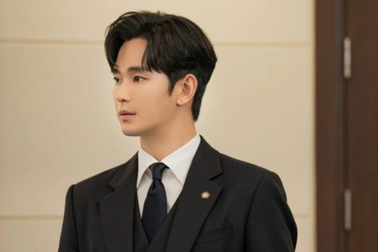 kim-soo-hyun-dinto-court