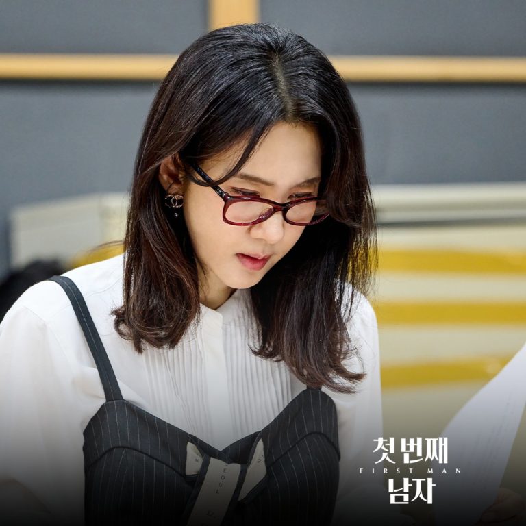 Hahm Eun Jung dan Yoon Sun Woo Terjebak dalam Kekacauan: Takdir atau Kejutan?