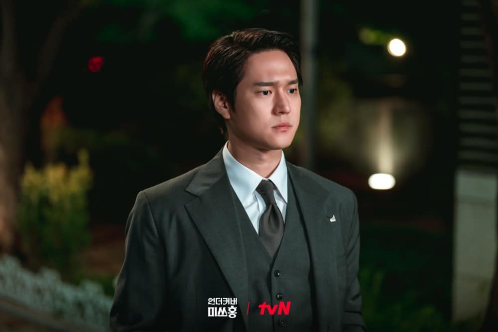 undercover-miss-hong-stills4