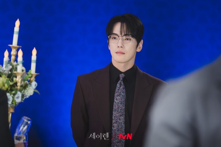 sirens-kiss-kim-jun-hyung4