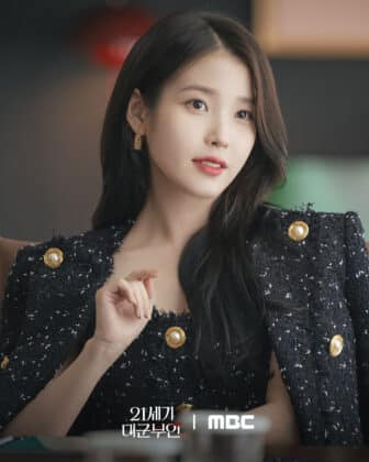 IU-perfect-crown-3