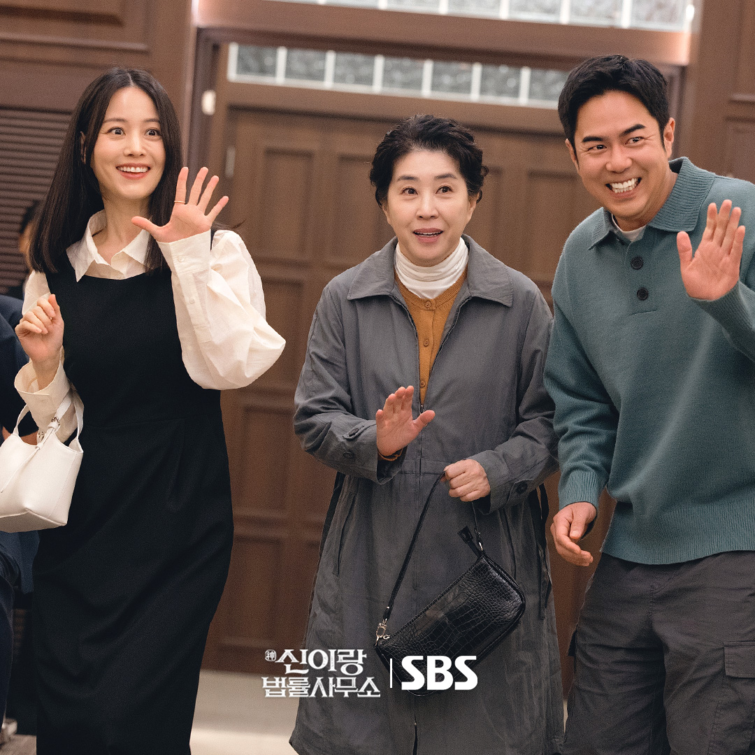 Phantom-Lawyer-still3