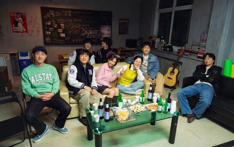 ウィ・アー・オール・トライ・ヒア-1