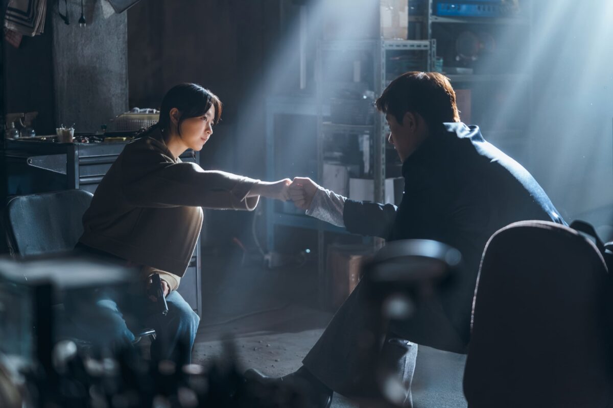 gold-land-3-park-bo-young