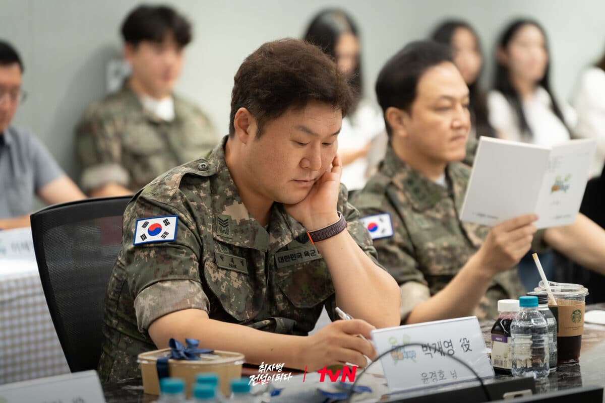 kitchen-soldier-script-reading5