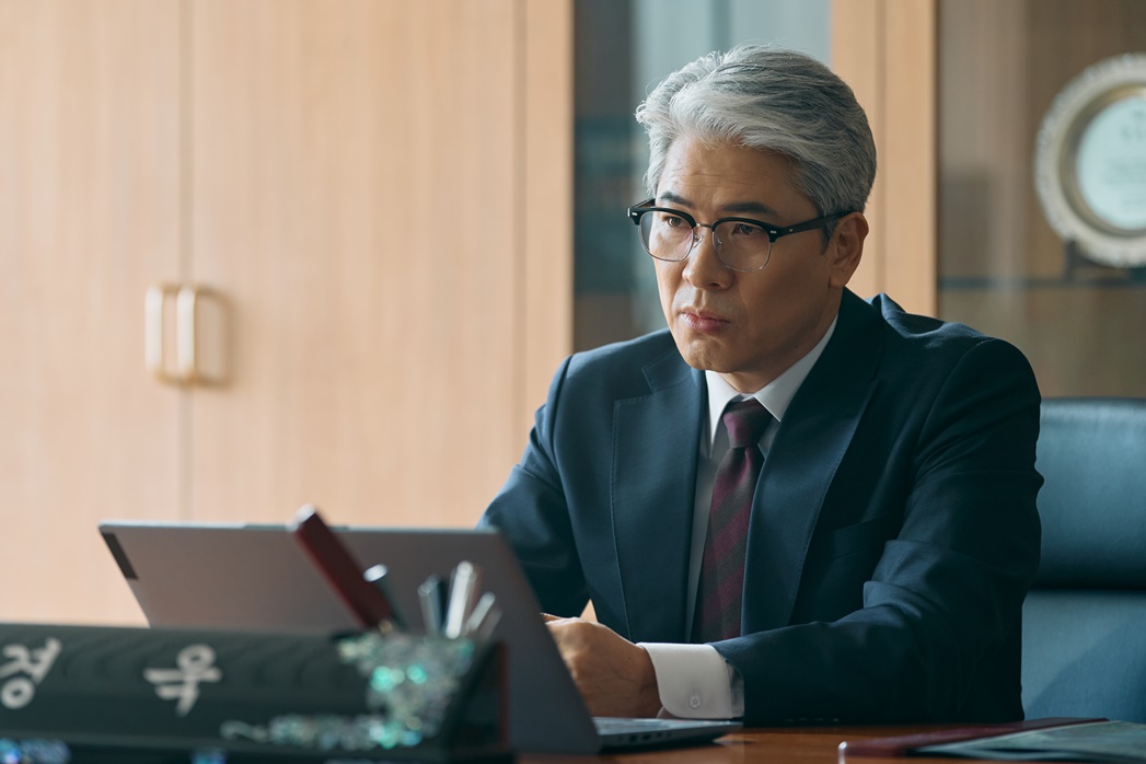 Kim-Sang-Kyung-fifties-professionals2