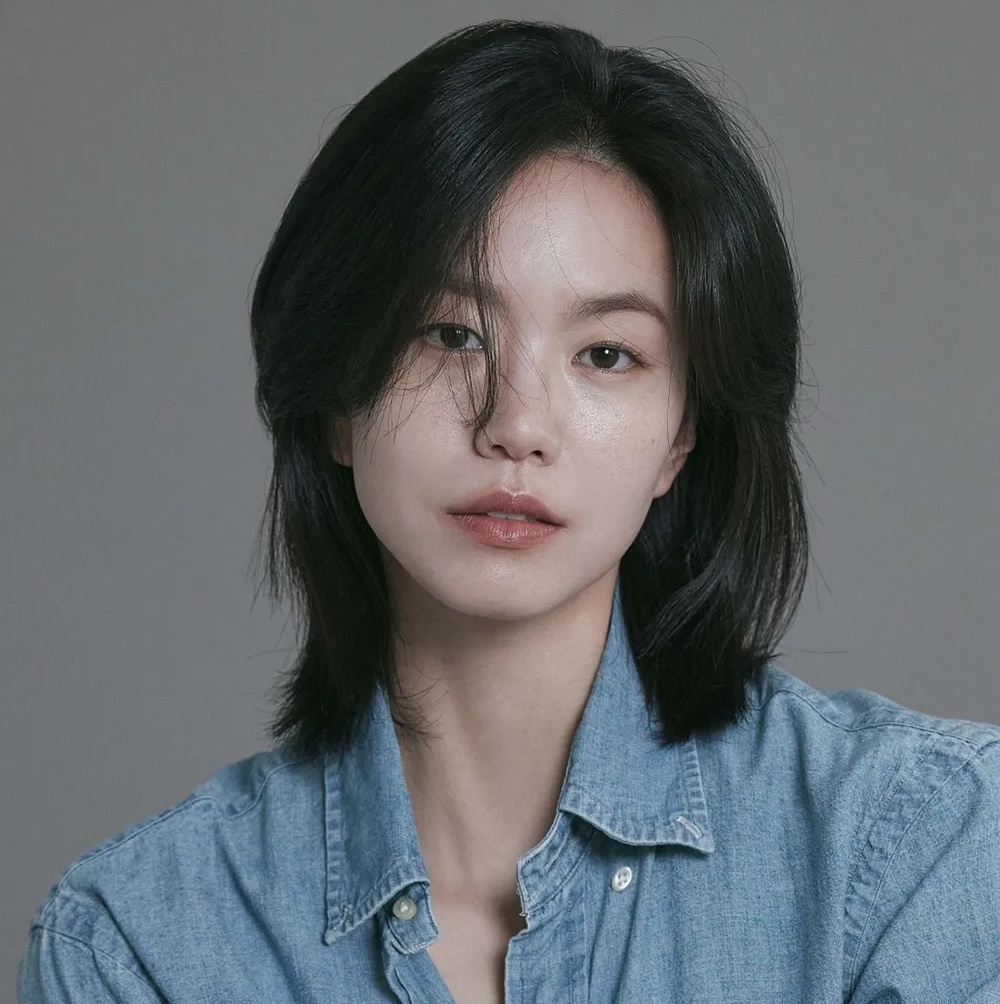 Lee Seol